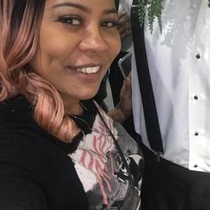 Meet your Posher, Denise